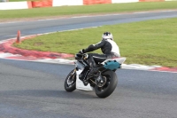 Motorcycle-action-photographs;Trackday-digital-images;event-digital-images;eventdigitalimages;no-limits-trackday;peter-wileman-photography;snetterton;snetterton-circuit-norfolk;snetterton-photographs;trackday;trackday-photos