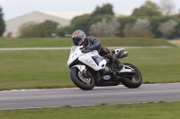 Motorcycle-action-photographs;Trackday-digital-images;event-digital-images;eventdigitalimages;no-limits-trackday;peter-wileman-photography;snetterton;snetterton-circuit-norfolk;snetterton-photographs;trackday;trackday-photos