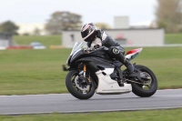 Motorcycle-action-photographs;Trackday-digital-images;event-digital-images;eventdigitalimages;no-limits-trackday;peter-wileman-photography;snetterton;snetterton-circuit-norfolk;snetterton-photographs;trackday;trackday-photos