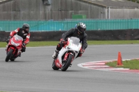 Motorcycle-action-photographs;Trackday-digital-images;event-digital-images;eventdigitalimages;no-limits-trackday;peter-wileman-photography;snetterton;snetterton-circuit-norfolk;snetterton-photographs;trackday;trackday-photos