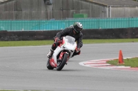 Motorcycle-action-photographs;Trackday-digital-images;event-digital-images;eventdigitalimages;no-limits-trackday;peter-wileman-photography;snetterton;snetterton-circuit-norfolk;snetterton-photographs;trackday;trackday-photos