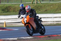 Motorcycle-action-photographs;Trackday-digital-images;event-digital-images;eventdigitalimages;no-limits-trackday;peter-wileman-photography;snetterton;snetterton-circuit-norfolk;snetterton-photographs;trackday;trackday-photos