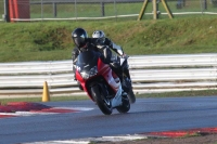 Motorcycle-action-photographs;Trackday-digital-images;event-digital-images;eventdigitalimages;no-limits-trackday;peter-wileman-photography;snetterton;snetterton-circuit-norfolk;snetterton-photographs;trackday;trackday-photos