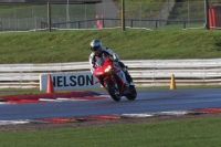 Motorcycle-action-photographs;Trackday-digital-images;event-digital-images;eventdigitalimages;no-limits-trackday;peter-wileman-photography;snetterton;snetterton-circuit-norfolk;snetterton-photographs;trackday;trackday-photos