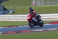 Motorcycle-action-photographs;Trackday-digital-images;event-digital-images;eventdigitalimages;no-limits-trackday;peter-wileman-photography;snetterton;snetterton-circuit-norfolk;snetterton-photographs;trackday;trackday-photos