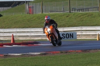 Motorcycle-action-photographs;Trackday-digital-images;event-digital-images;eventdigitalimages;no-limits-trackday;peter-wileman-photography;snetterton;snetterton-circuit-norfolk;snetterton-photographs;trackday;trackday-photos