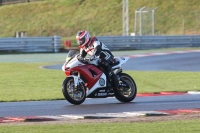 Motorcycle-action-photographs;Trackday-digital-images;event-digital-images;eventdigitalimages;no-limits-trackday;peter-wileman-photography;snetterton;snetterton-circuit-norfolk;snetterton-photographs;trackday;trackday-photos