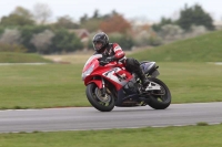 Motorcycle-action-photographs;Trackday-digital-images;event-digital-images;eventdigitalimages;no-limits-trackday;peter-wileman-photography;snetterton;snetterton-circuit-norfolk;snetterton-photographs;trackday;trackday-photos