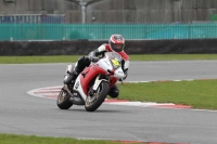 Motorcycle-action-photographs;Trackday-digital-images;event-digital-images;eventdigitalimages;no-limits-trackday;peter-wileman-photography;snetterton;snetterton-circuit-norfolk;snetterton-photographs;trackday;trackday-photos