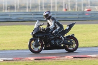 Motorcycle-action-photographs;Trackday-digital-images;event-digital-images;eventdigitalimages;no-limits-trackday;peter-wileman-photography;snetterton;snetterton-circuit-norfolk;snetterton-photographs;trackday;trackday-photos