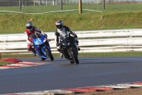 Motorcycle-action-photographs;Trackday-digital-images;event-digital-images;eventdigitalimages;no-limits-trackday;peter-wileman-photography;snetterton;snetterton-circuit-norfolk;snetterton-photographs;trackday;trackday-photos