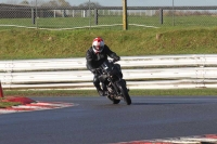 Motorcycle-action-photographs;Trackday-digital-images;event-digital-images;eventdigitalimages;no-limits-trackday;peter-wileman-photography;snetterton;snetterton-circuit-norfolk;snetterton-photographs;trackday;trackday-photos