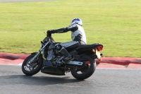 Motorcycle-action-photographs;Trackday-digital-images;event-digital-images;eventdigitalimages;no-limits-trackday;peter-wileman-photography;snetterton;snetterton-circuit-norfolk;snetterton-photographs;trackday;trackday-photos