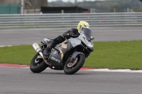 Motorcycle-action-photographs;Trackday-digital-images;event-digital-images;eventdigitalimages;no-limits-trackday;peter-wileman-photography;snetterton;snetterton-circuit-norfolk;snetterton-photographs;trackday;trackday-photos