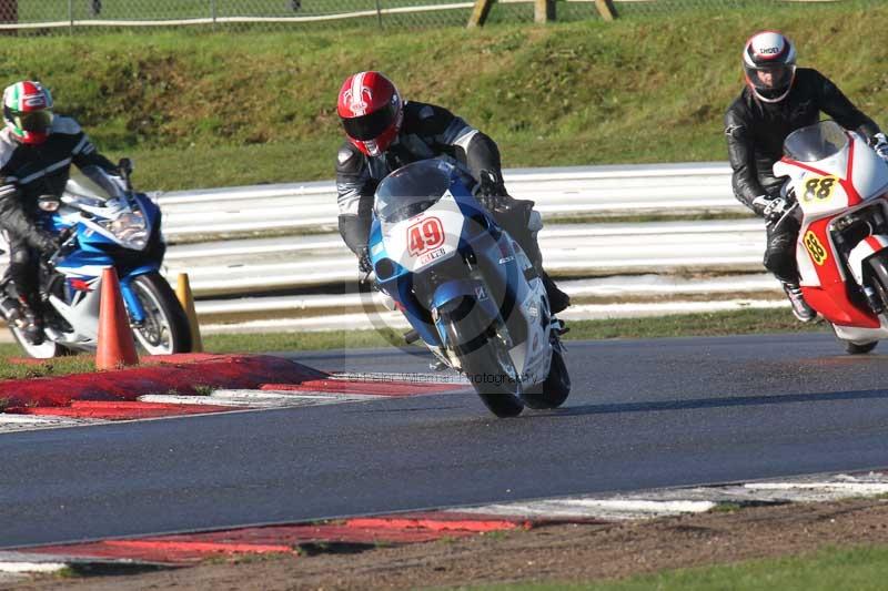 Motorcycle action photographs;Trackday digital images;event digital images;eventdigitalimages;no limits trackday;peter wileman photography;snetterton;snetterton circuit norfolk;snetterton photographs;trackday;trackday photos