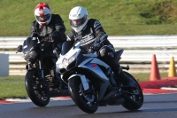 Motorcycle-action-photographs;Trackday-digital-images;event-digital-images;eventdigitalimages;no-limits-trackday;peter-wileman-photography;snetterton;snetterton-circuit-norfolk;snetterton-photographs;trackday;trackday-photos