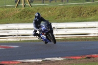 Motorcycle-action-photographs;Trackday-digital-images;event-digital-images;eventdigitalimages;no-limits-trackday;peter-wileman-photography;snetterton;snetterton-circuit-norfolk;snetterton-photographs;trackday;trackday-photos