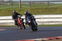 Motorcycle-action-photographs;Trackday-digital-images;event-digital-images;eventdigitalimages;no-limits-trackday;peter-wileman-photography;snetterton;snetterton-circuit-norfolk;snetterton-photographs;trackday;trackday-photos