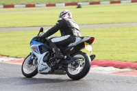 Motorcycle-action-photographs;Trackday-digital-images;event-digital-images;eventdigitalimages;no-limits-trackday;peter-wileman-photography;snetterton;snetterton-circuit-norfolk;snetterton-photographs;trackday;trackday-photos