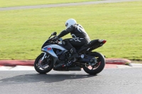 Motorcycle-action-photographs;Trackday-digital-images;event-digital-images;eventdigitalimages;no-limits-trackday;peter-wileman-photography;snetterton;snetterton-circuit-norfolk;snetterton-photographs;trackday;trackday-photos