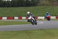Motorcycle-action-photographs;Trackday-digital-images;event-digital-images;eventdigitalimages;no-limits-trackday;peter-wileman-photography;snetterton;snetterton-circuit-norfolk;snetterton-photographs;trackday;trackday-photos
