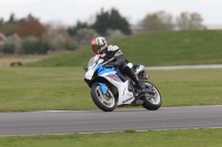 Motorcycle-action-photographs;Trackday-digital-images;event-digital-images;eventdigitalimages;no-limits-trackday;peter-wileman-photography;snetterton;snetterton-circuit-norfolk;snetterton-photographs;trackday;trackday-photos