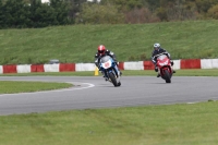 Motorcycle-action-photographs;Trackday-digital-images;event-digital-images;eventdigitalimages;no-limits-trackday;peter-wileman-photography;snetterton;snetterton-circuit-norfolk;snetterton-photographs;trackday;trackday-photos
