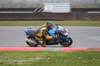 Motorcycle-action-photographs;Trackday-digital-images;event-digital-images;eventdigitalimages;no-limits-trackday;peter-wileman-photography;snetterton;snetterton-circuit-norfolk;snetterton-photographs;trackday;trackday-photos