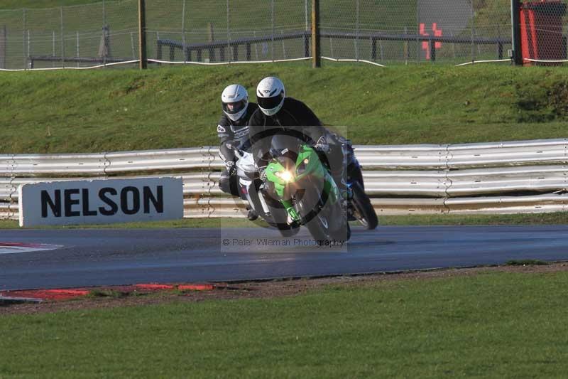 Motorcycle action photographs;Trackday digital images;event digital images;eventdigitalimages;no limits trackday;peter wileman photography;snetterton;snetterton circuit norfolk;snetterton photographs;trackday;trackday photos
