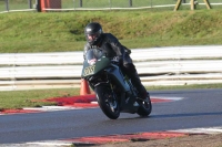 Motorcycle-action-photographs;Trackday-digital-images;event-digital-images;eventdigitalimages;no-limits-trackday;peter-wileman-photography;snetterton;snetterton-circuit-norfolk;snetterton-photographs;trackday;trackday-photos