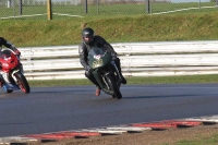 Motorcycle-action-photographs;Trackday-digital-images;event-digital-images;eventdigitalimages;no-limits-trackday;peter-wileman-photography;snetterton;snetterton-circuit-norfolk;snetterton-photographs;trackday;trackday-photos