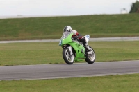 Motorcycle-action-photographs;Trackday-digital-images;event-digital-images;eventdigitalimages;no-limits-trackday;peter-wileman-photography;snetterton;snetterton-circuit-norfolk;snetterton-photographs;trackday;trackday-photos