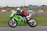 Motorcycle-action-photographs;Trackday-digital-images;event-digital-images;eventdigitalimages;no-limits-trackday;peter-wileman-photography;snetterton;snetterton-circuit-norfolk;snetterton-photographs;trackday;trackday-photos