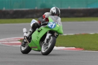 Motorcycle-action-photographs;Trackday-digital-images;event-digital-images;eventdigitalimages;no-limits-trackday;peter-wileman-photography;snetterton;snetterton-circuit-norfolk;snetterton-photographs;trackday;trackday-photos