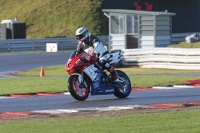 Motorcycle-action-photographs;Trackday-digital-images;event-digital-images;eventdigitalimages;no-limits-trackday;peter-wileman-photography;snetterton;snetterton-circuit-norfolk;snetterton-photographs;trackday;trackday-photos