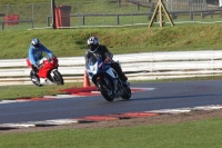 Motorcycle-action-photographs;Trackday-digital-images;event-digital-images;eventdigitalimages;no-limits-trackday;peter-wileman-photography;snetterton;snetterton-circuit-norfolk;snetterton-photographs;trackday;trackday-photos