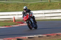 Motorcycle-action-photographs;Trackday-digital-images;event-digital-images;eventdigitalimages;no-limits-trackday;peter-wileman-photography;snetterton;snetterton-circuit-norfolk;snetterton-photographs;trackday;trackday-photos