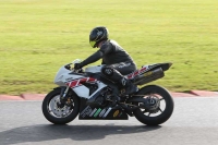 Motorcycle-action-photographs;Trackday-digital-images;event-digital-images;eventdigitalimages;no-limits-trackday;peter-wileman-photography;snetterton;snetterton-circuit-norfolk;snetterton-photographs;trackday;trackday-photos