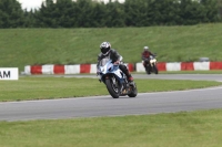 Motorcycle-action-photographs;Trackday-digital-images;event-digital-images;eventdigitalimages;no-limits-trackday;peter-wileman-photography;snetterton;snetterton-circuit-norfolk;snetterton-photographs;trackday;trackday-photos