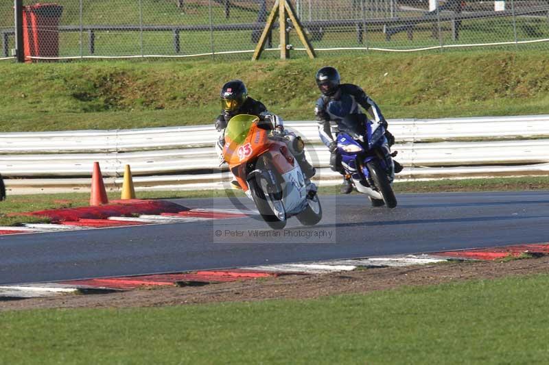 Motorcycle action photographs;Trackday digital images;event digital images;eventdigitalimages;no limits trackday;peter wileman photography;snetterton;snetterton circuit norfolk;snetterton photographs;trackday;trackday photos