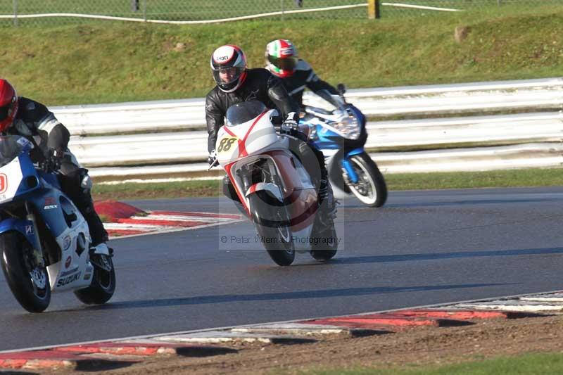 Motorcycle action photographs;Trackday digital images;event digital images;eventdigitalimages;no limits trackday;peter wileman photography;snetterton;snetterton circuit norfolk;snetterton photographs;trackday;trackday photos