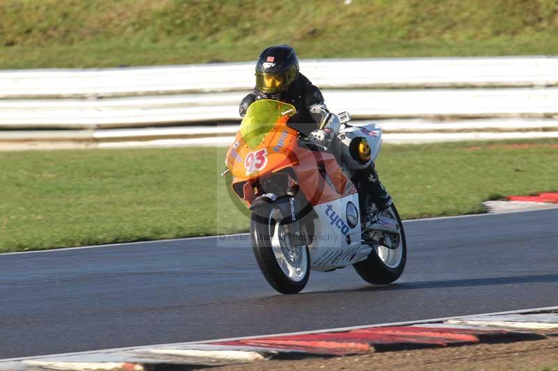 Motorcycle action photographs;Trackday digital images;event digital images;eventdigitalimages;no limits trackday;peter wileman photography;snetterton;snetterton circuit norfolk;snetterton photographs;trackday;trackday photos