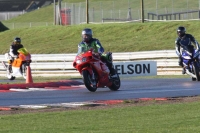 Motorcycle-action-photographs;Trackday-digital-images;event-digital-images;eventdigitalimages;no-limits-trackday;peter-wileman-photography;snetterton;snetterton-circuit-norfolk;snetterton-photographs;trackday;trackday-photos