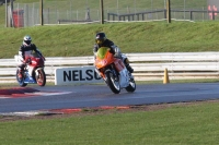 Motorcycle-action-photographs;Trackday-digital-images;event-digital-images;eventdigitalimages;no-limits-trackday;peter-wileman-photography;snetterton;snetterton-circuit-norfolk;snetterton-photographs;trackday;trackday-photos