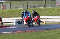 Motorcycle-action-photographs;Trackday-digital-images;event-digital-images;eventdigitalimages;no-limits-trackday;peter-wileman-photography;snetterton;snetterton-circuit-norfolk;snetterton-photographs;trackday;trackday-photos