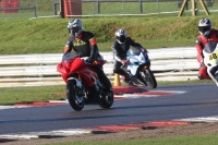 Motorcycle-action-photographs;Trackday-digital-images;event-digital-images;eventdigitalimages;no-limits-trackday;peter-wileman-photography;snetterton;snetterton-circuit-norfolk;snetterton-photographs;trackday;trackday-photos