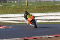 Motorcycle-action-photographs;Trackday-digital-images;event-digital-images;eventdigitalimages;no-limits-trackday;peter-wileman-photography;snetterton;snetterton-circuit-norfolk;snetterton-photographs;trackday;trackday-photos