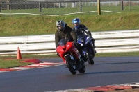 Motorcycle-action-photographs;Trackday-digital-images;event-digital-images;eventdigitalimages;no-limits-trackday;peter-wileman-photography;snetterton;snetterton-circuit-norfolk;snetterton-photographs;trackday;trackday-photos