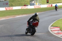 Motorcycle-action-photographs;Trackday-digital-images;event-digital-images;eventdigitalimages;no-limits-trackday;peter-wileman-photography;snetterton;snetterton-circuit-norfolk;snetterton-photographs;trackday;trackday-photos