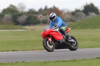 Motorcycle-action-photographs;Trackday-digital-images;event-digital-images;eventdigitalimages;no-limits-trackday;peter-wileman-photography;snetterton;snetterton-circuit-norfolk;snetterton-photographs;trackday;trackday-photos